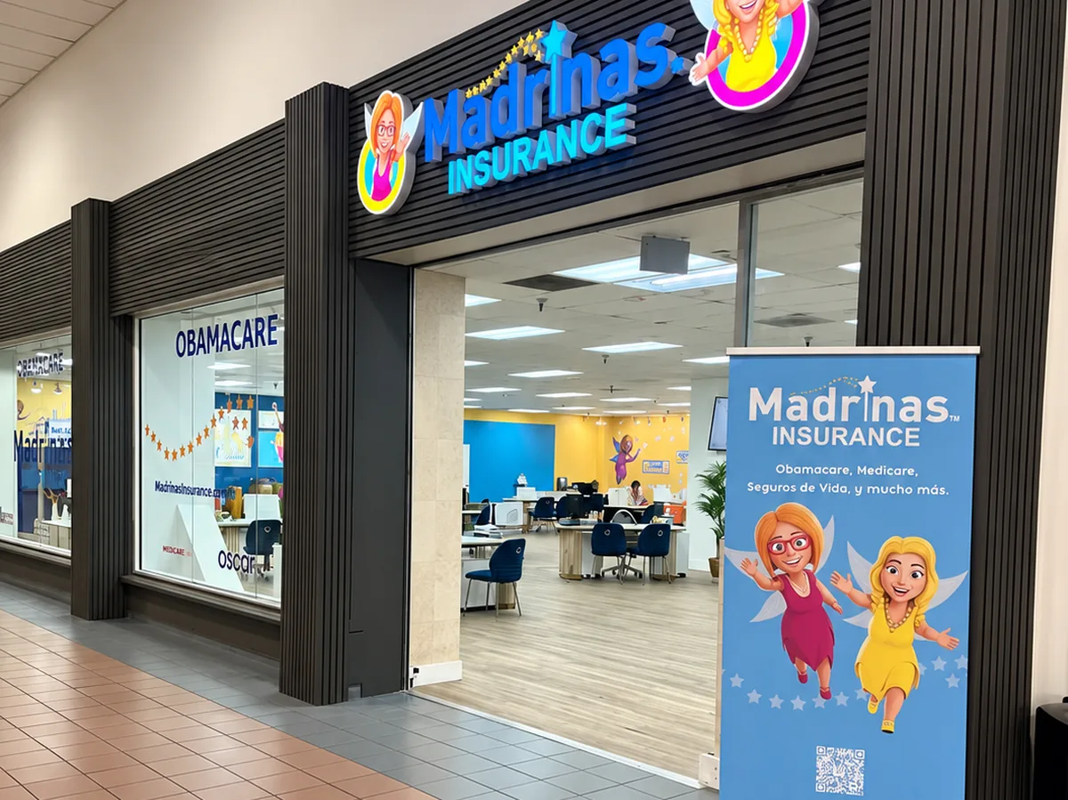 Oficina de Madrinas en Miami, 7795 W Flagler St